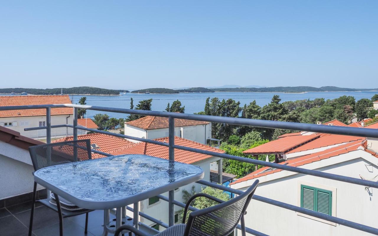 Apartments Pavicic Tudor Đảo Hvar Ngoại thất bức ảnh