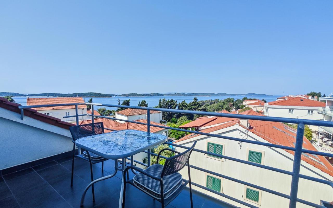 Apartments Pavicic Tudor Đảo Hvar Ngoại thất bức ảnh