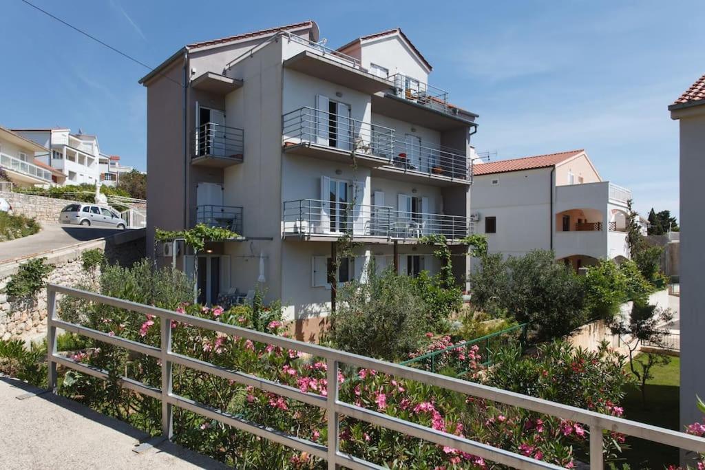 Apartments Pavicic Tudor Đảo Hvar Ngoại thất bức ảnh