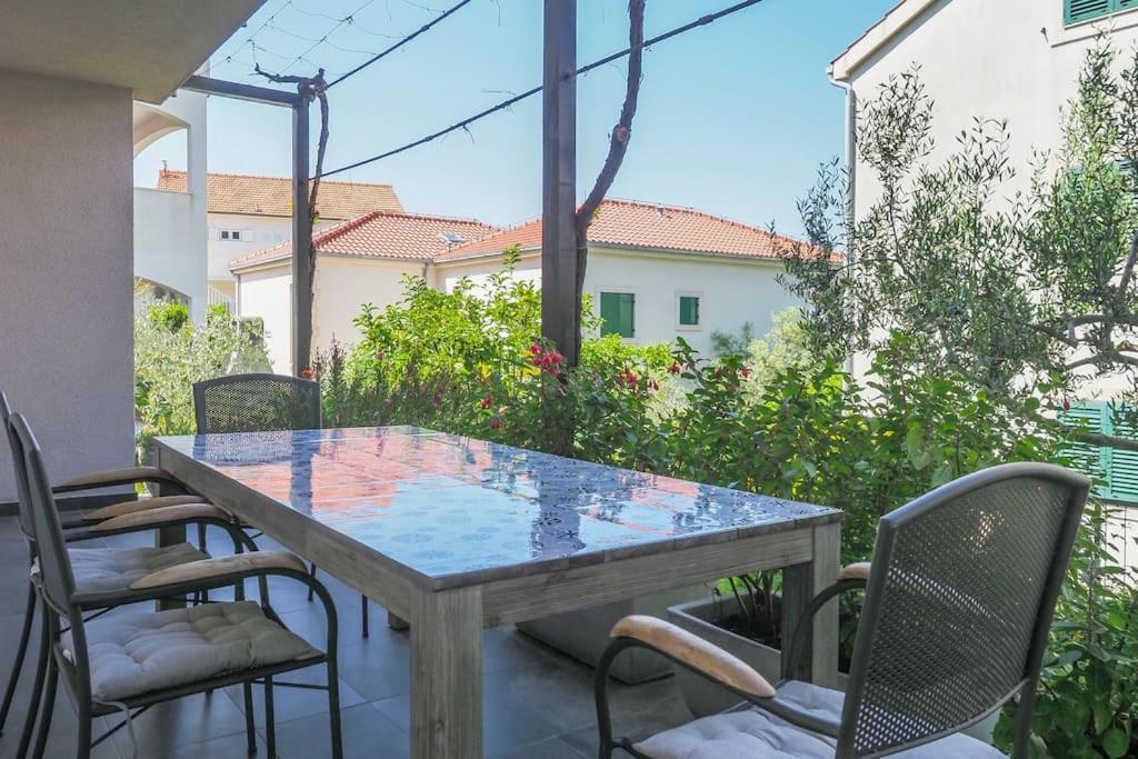 Apartments Pavicic Tudor Đảo Hvar Ngoại thất bức ảnh